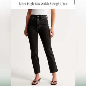 Abercrombie Ultra High Rise Ankle Straight Jean